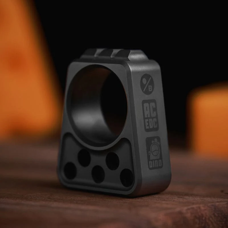 Cheese Knuckle Duster - Image 10