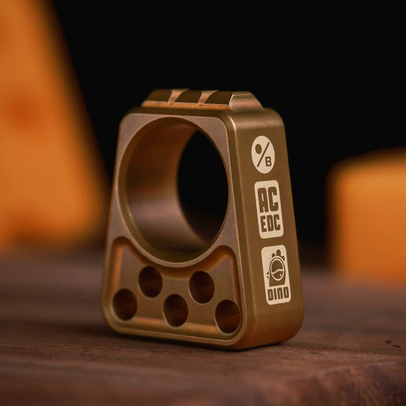 Cheese Knuckle Duster - Image 8