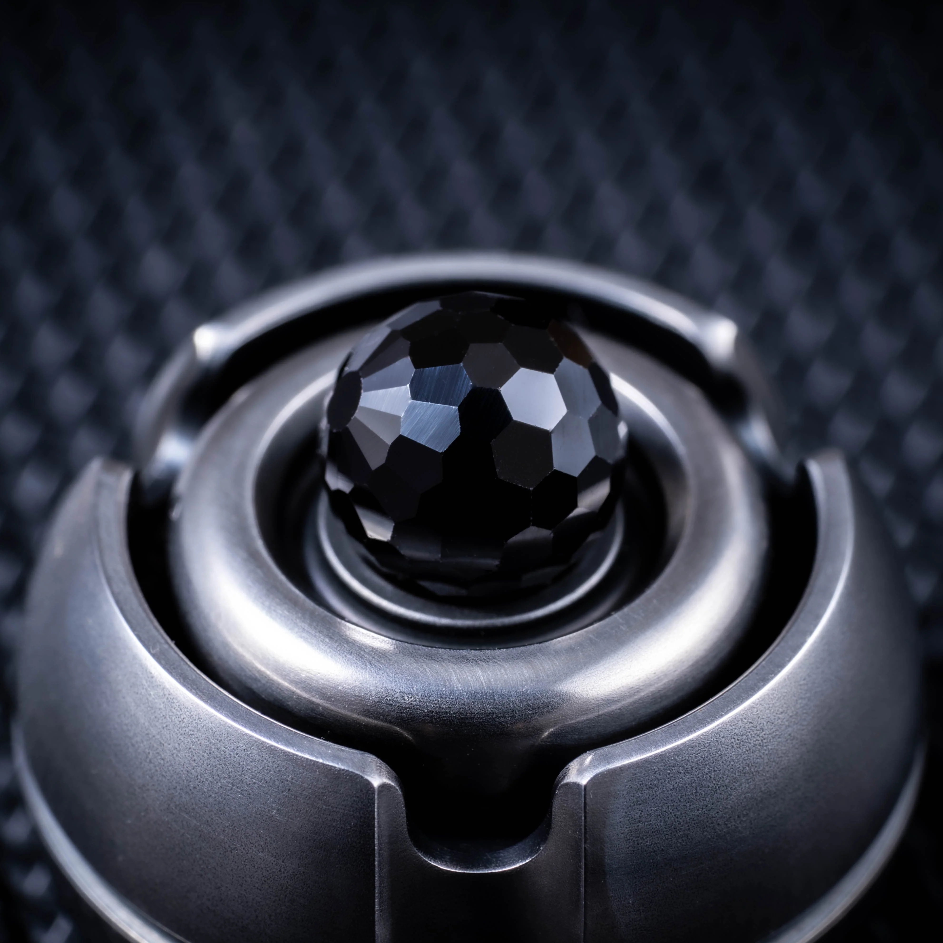 Cross Section Zircon Bead - Image 10